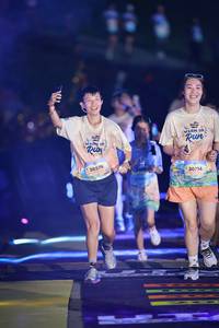 BIB: 
                            <button type="button" onclick="openModal(25219019)" class="btn btn-primary btn-sm float-right btn-popup" data-toggle="modal" data-target=".modal-high-quality">
                        <i class="fas fa-shopping-cart"></i> Add to Cart
                    </button>
                                            <button type="button" onclick="isThisMe(25219019, true)" class="btn btn-success btn-sm float-right btn-popup btn-isme hidden" data-toggle="tooltip" data-placement="bottom" title="นี่คือรูปของคุณใช่ไหม คลิกที่นี่เพื่อเอาเข้าอัลบั้ม">
                        <i class="fas fa-plus"></i> Add to album
                    </button>
                    <button type="button" onclick="isThisMe(25219019, false)" class="btn btn-warning btn-sm float-right btn-popup btn-isnotme hidden">
                        <i class="fas fa-ban"></i> Remove from album
                    </button>